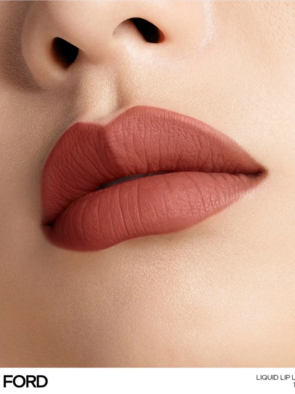 Tom Ford Liquid Lip Luxe Matte — Smitten 122